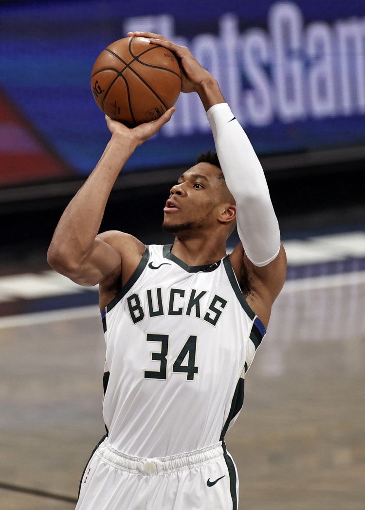 亚特兰大vs佛罗伦萨：卢克曼、斯卡马卡首发，德赫亚、莫伊塞-基恩出战（亚特兰大战佛罗伦萨：卢克曼、斯卡马卡先发，德赫亚、莫伊塞-基恩登场）