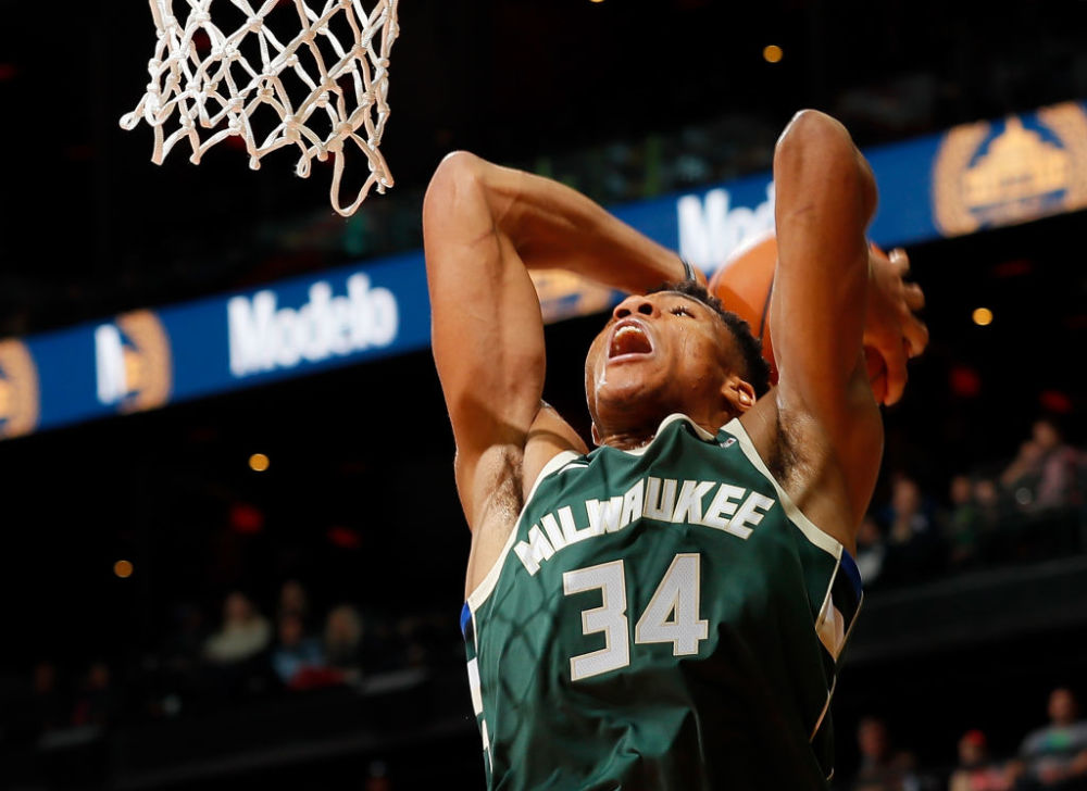 斯基拉：桑托斯在推进内马尔的续约，俱乐部有信心留下他（斯基拉：桑托斯正推动内马尔续约，俱乐部相信能留住他）