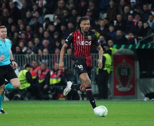 劳塔罗2025年12场欧冠进12球，欧冠主场连续5场破门（劳塔罗2025年欧冠12场轰12球，欧冠主场已连续5战破门）