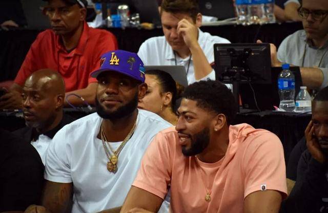 北青：U16国足会在28日进行轮换，通过录像提前分析孟加拉队（北青：U16国足28日将进行轮换，已借助录像赛前分析孟加拉队）