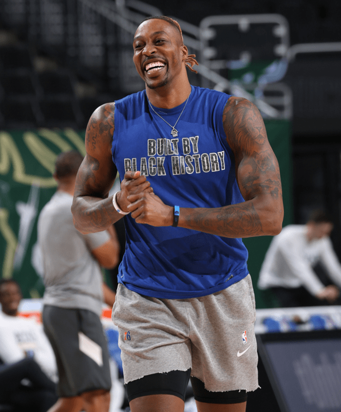 记者：申花本周二结束假期，重新集结备战今年的亚冠收官战（记者：申花将于本周二收假再度集结，备战今年亚冠收官战）