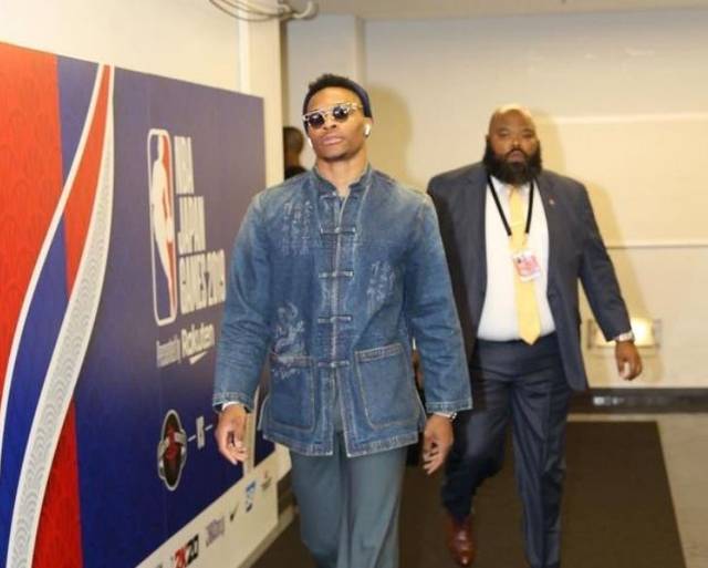 阿莱格里：这场比赛谁先进球就能赢，拉齐奥先进了，他们赢了（阿莱格里：胜负取决于先开纪录，拉齐奥率先破门赢下比赛）