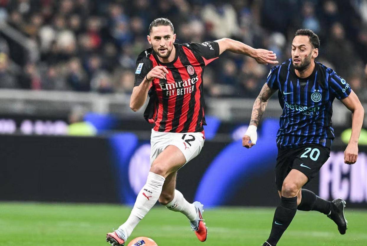 全市场：尤文与那不勒斯对格雷茨卡有意，正关注其续约情况（全市场：尤文和那不勒斯有意格雷茨卡，正密切关注其续约进展）