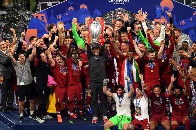 国乒男双首秀 战胜法国队豪取六连胜（国乒男双处子战擒法国队，强势收获六连胜）